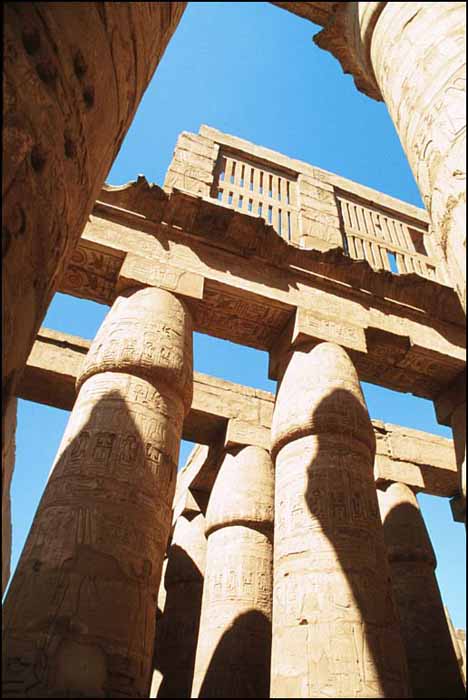 Karnak: columnas