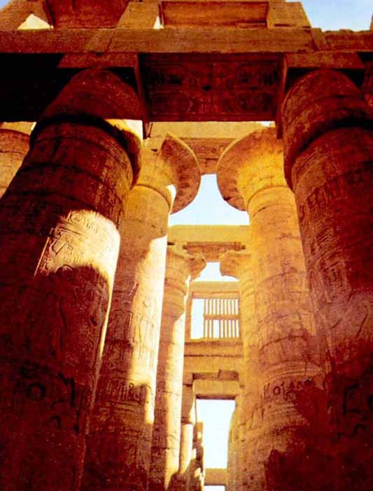 Karnak: sala hipstila