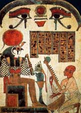 Arpista tocando ante el dios Ra-Horus