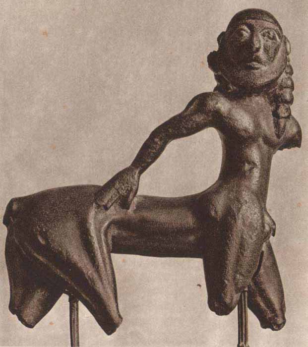 Centauro griego en bronce.