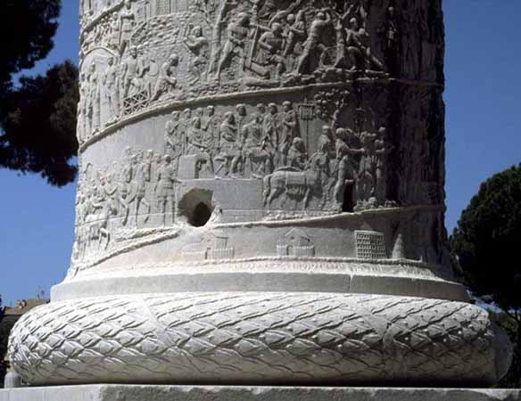 Pedestal de la columna del emperador Trajano