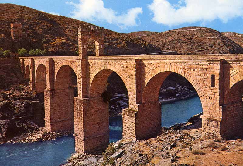 Puente sobre el ro Tajo, en Alcntara (Cceres)