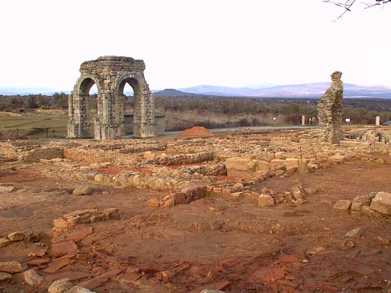 Arco de triunfo en Cparra (Cceres)